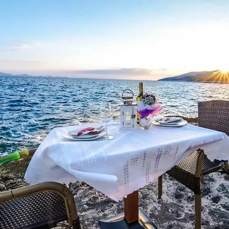 Sleeps 12 With Pool Air Con And Wifi Smokvica (Korcula)